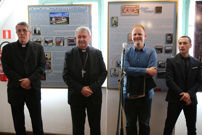 U Muzeju grada Koprivnice svečano otvorena izložba “Trag dobrote: 20 godina Varaždinske biskupije”